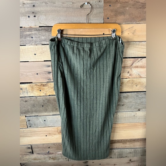 🎀SHEIN MATERNITY Olive Green Ribbed Knit set - Picture 9 of 9